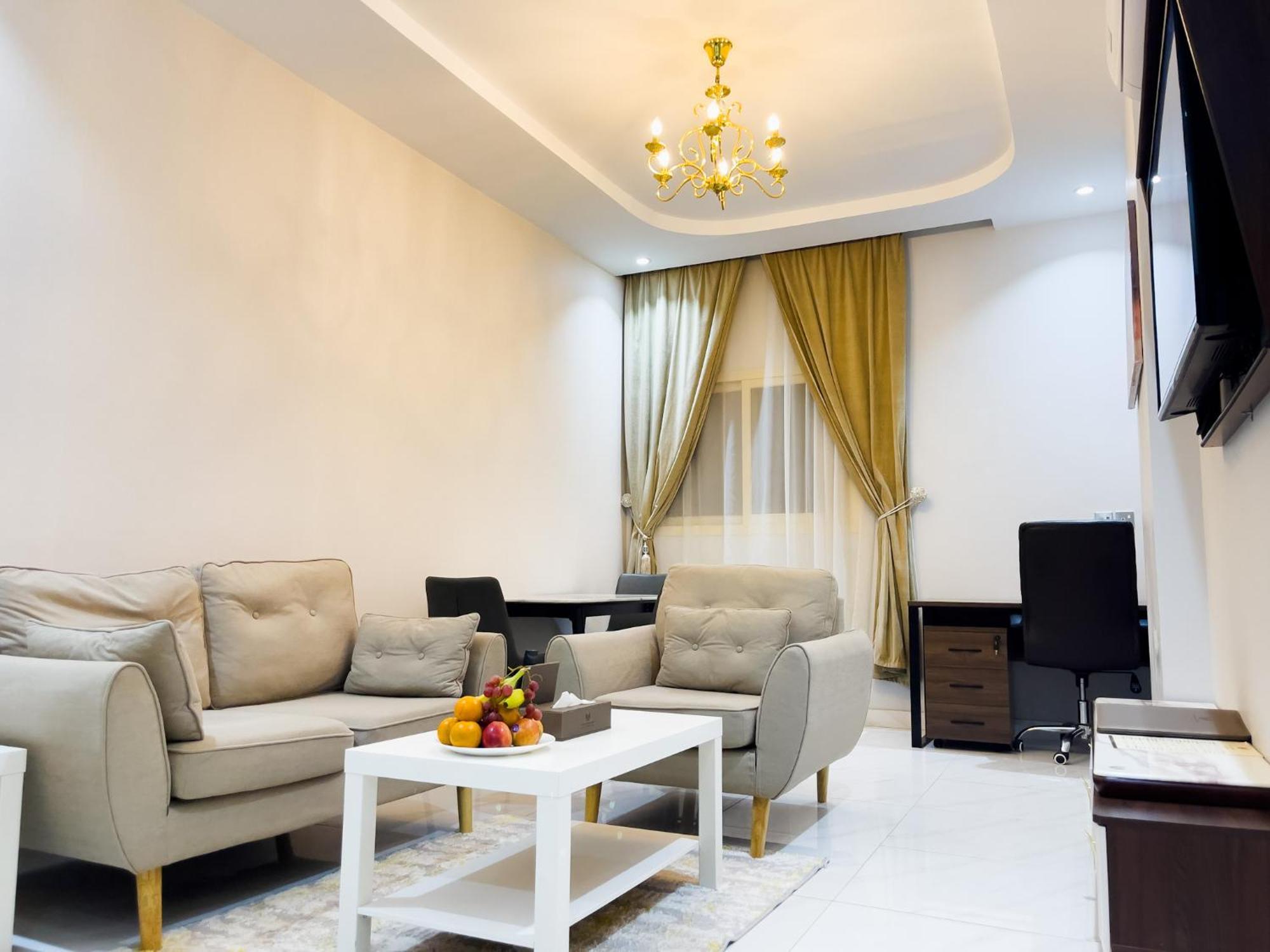Landmark Hotel Suites Tabuk Exterior foto