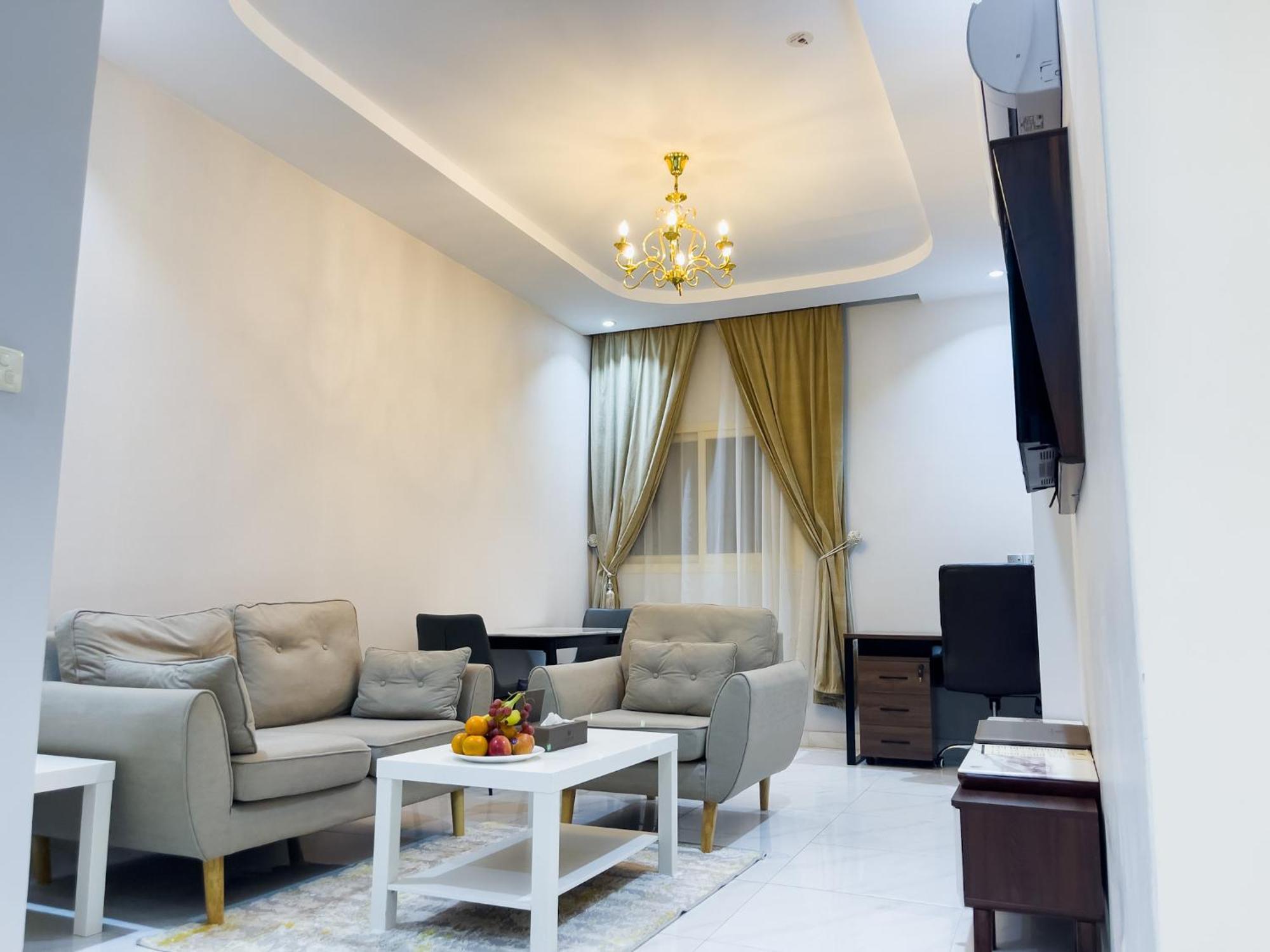 Landmark Hotel Suites Tabuk Exterior foto